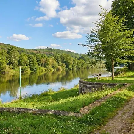 Chateau De La Riviere Hotel Thomery